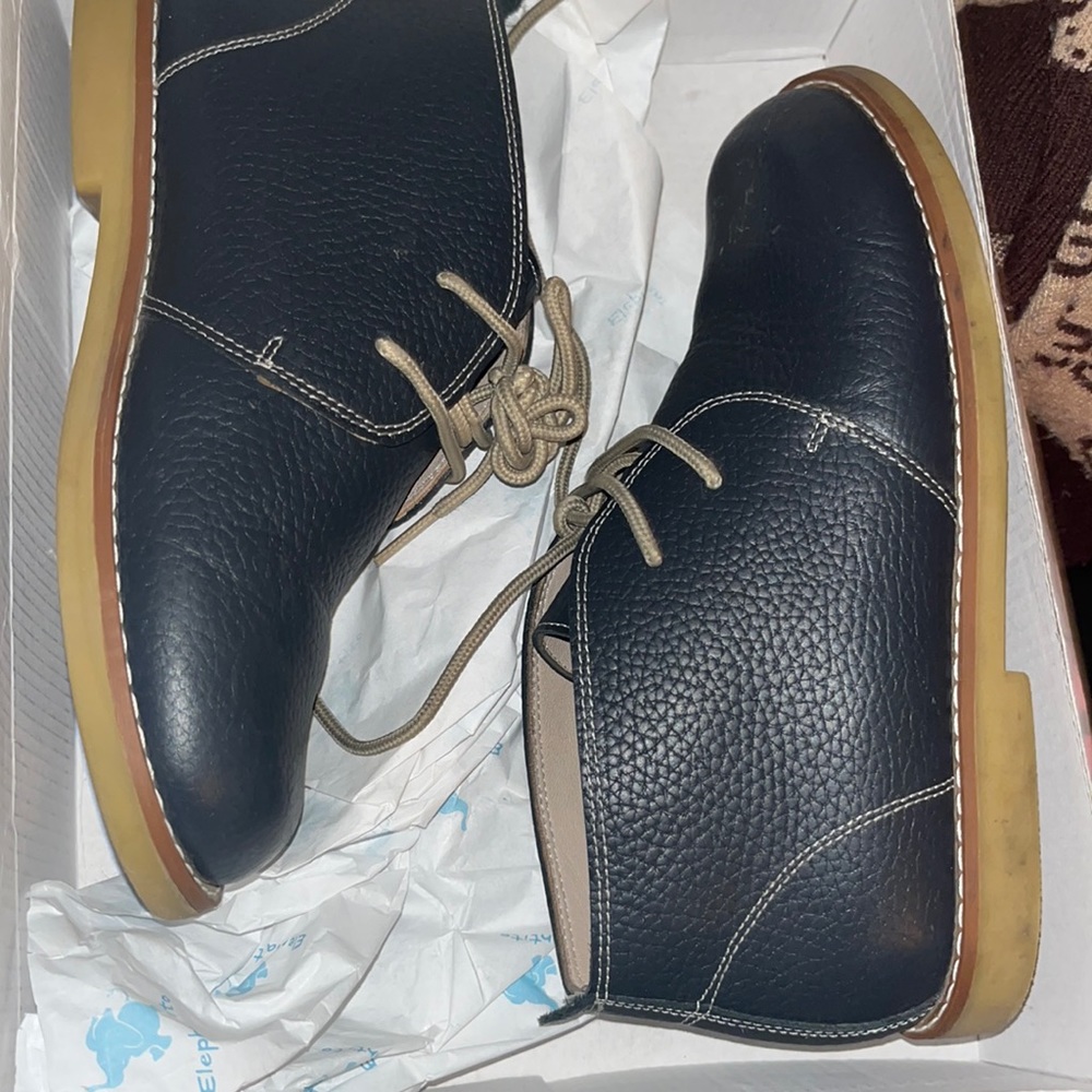 Girl School Shoes Size 1.5y Navy Blue Like Neq